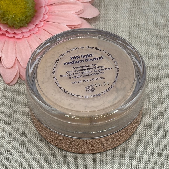 tarte Amazonian clay gem powder foundation ~ 26N Light-Medium Neutral - Picture 3 of 4